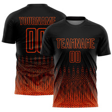 Laden Sie das Bild in den Galerie-Viewer, Custom Black Orange Geometric Shape Sublimation Soccer Uniform Jersey
