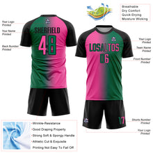 Laden Sie das Bild in den Galerie-Viewer, Custom Kelly Green Pink-Black Sublimation Gradient Fashion Soccer Uniform Jersey
