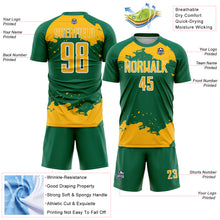 Загрузить изображение в средство просмотра галереи, Custom Kelly Green Gold-White Abstract Fragment Art Sublimation Soccer Uniform Jersey
