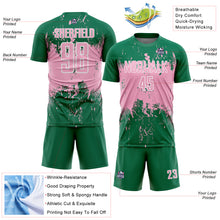 Laden Sie das Bild in den Galerie-Viewer, Custom Kelly Green Light Pink-White Abstract Splatter Grunge Art Sports Sublimation Soccer Uniform Jersey

