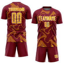 Laden Sie das Bild in den Galerie-Viewer, Custom Crimson Gold-White Curve Lines Sports Sublimation Soccer Uniform Jersey
