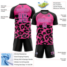 Laden Sie das Bild in den Galerie-Viewer, Custom Black Pink-Light Blue Animal Leopard Print Sports Sublimation Soccer Uniform Jersey
