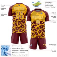 Загрузить изображение в средство просмотра галереи, Custom Burgundy Gold-White Animal Leopard Print Sports Sublimation Soccer Uniform Jersey
