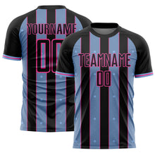 Laden Sie das Bild in den Galerie-Viewer, Custom Black Light Blue-Pink Pinstripe Line Sports Sublimation Soccer Uniform Jersey
