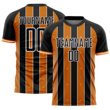 Laden Sie das Bild in den Galerie-Viewer, Custom Black Bay Orange-White Pinstripe Line Sports Sublimation Soccer Uniform Jersey
