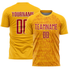 Laden Sie das Bild in den Galerie-Viewer, Custom Gold Red-White Abstract Scribble Curve Line Pattern Sports Sublimation Soccer Uniform Jersey
