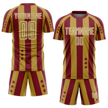 Загрузить изображение в средство просмотра галереи, Custom Crimson Old Gold-White Stars And Stripes Sports Sublimation Soccer Uniform Jersey
