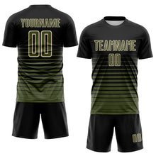 Laden Sie das Bild in den Galerie-Viewer, Custom Black Olive-Cream Gradient Pinstripe Sublimation Soccer Uniform Jersey
