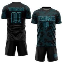 Laden Sie das Bild in den Galerie-Viewer, Custom Black-Lakes Blue Curve Lines Sublimation Soccer Uniform Jersey
