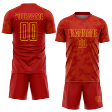 Laden Sie das Bild in den Galerie-Viewer, Custom Red-Gold Curve Lines Sublimation Soccer Uniform Jersey

