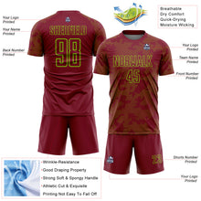 Laden Sie das Bild in den Galerie-Viewer, Custom Crimson-Neon Green Curve Lines Sublimation Soccer Uniform Jersey
