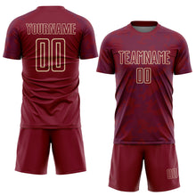 Laden Sie das Bild in den Galerie-Viewer, Custom Crimson Royal-Cream Curve Lines Sublimation Soccer Uniform Jersey
