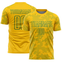 Laden Sie das Bild in den Galerie-Viewer, Custom Yellow-Kelly Green Curve Lines Sublimation Soccer Uniform Jersey
