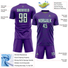 Laden Sie das Bild in den Galerie-Viewer, Custom Purple White-Kelly Green Curve Lines Sublimation Soccer Uniform Jersey
