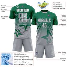 Laden Sie das Bild in den Galerie-Viewer, Custom Kelly Green Gray-White Gradient Style Twinkle Star Sublimation Soccer Uniform Jersey
