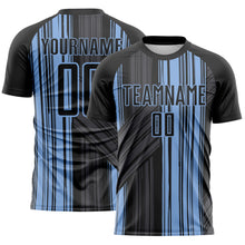 Laden Sie das Bild in den Galerie-Viewer, Custom Black-Light Blue Brush Stroke Fluid Stripes Sublimation Soccer Uniform Jersey
