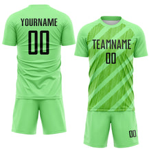 Загрузить изображение в средство просмотра галереи, Custom Pea Green Black-Aurora Green Diagonal Stripes Sublimation Soccer Uniform Jersey
