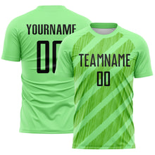 Загрузить изображение в средство просмотра галереи, Custom Pea Green Black-Aurora Green Diagonal Stripes Sublimation Soccer Uniform Jersey
