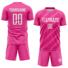 Laden Sie das Bild in den Galerie-Viewer, Custom Pink White-Hot Pink Diagonal Stripes Sublimation Soccer Uniform Jersey
