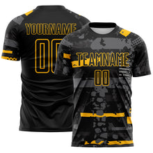 Laden Sie das Bild in den Galerie-Viewer, Custom Black Gold-Gray Abstract Geometric Stripe Fragment Sublimation Soccer Uniform Jersey
