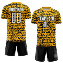 Laden Sie das Bild in den Galerie-Viewer, Custom Gold White-Black Geometric Fragment Splatter Sublimation Soccer Uniform Jersey
