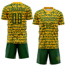 Laden Sie das Bild in den Galerie-Viewer, Custom Gold-Green Geometric Fragment Splatter Sublimation Soccer Uniform Jersey
