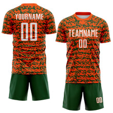 Laden Sie das Bild in den Galerie-Viewer, Custom Orange White-Green Geometric Fragment Splatter Sublimation Soccer Uniform Jersey
