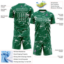 Laden Sie das Bild in den Galerie-Viewer, Custom Kelly Green-White Abstract Fluid Marble Sublimation Soccer Uniform Jersey
