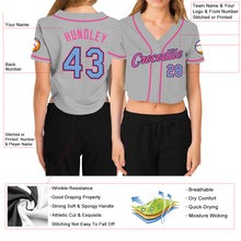 Laden Sie das Bild in den Galerie-Viewer, Custom Women&#39;s Gray Light Blue Black-Pink V-Neck Cropped Baseball Jersey
