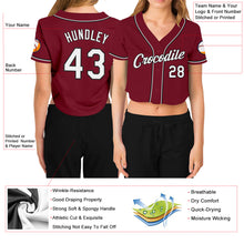 Laden Sie das Bild in den Galerie-Viewer, Custom Women&#39;s Crimson White-Black V-Neck Cropped Baseball Jersey
