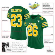 Laden Sie das Bild in den Galerie-Viewer, Custom Kelly Green Gold-White Mesh Authentic Football Jersey
