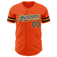 Laden Sie das Bild in den Galerie-Viewer, Custom Orange Black Cream-Old Gold Authentic Baseball Jersey
