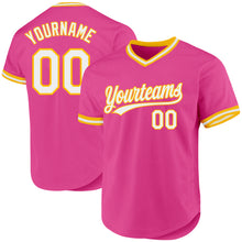Laden Sie das Bild in den Galerie-Viewer, Custom Pink White-Gold Authentic Throwback Baseball Jersey
