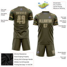 Laden Sie das Bild in den Galerie-Viewer, Custom Olive Vegas Gold-Camo Sublimation Salute To Service Soccer Uniform Jersey
