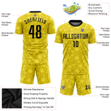 Laden Sie das Bild in den Galerie-Viewer, Custom Gold Black Sublimation Soccer Uniform Jersey
