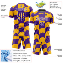 Laden Sie das Bild in den Galerie-Viewer, Custom Purple Gold-White Plaid Sublimation Soccer Uniform Jersey

