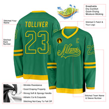 Laden Sie das Bild in den Galerie-Viewer, Custom Kelly Green Kelly Green-Gold Hockey Jersey
