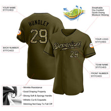 Laden Sie das Bild in den Galerie-Viewer, Custom Olive Camo-Black Authentic Salute To Service Baseball Jersey
